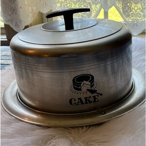 Vintage 50’s Aluminum West Bend Cake Carrier Keeper